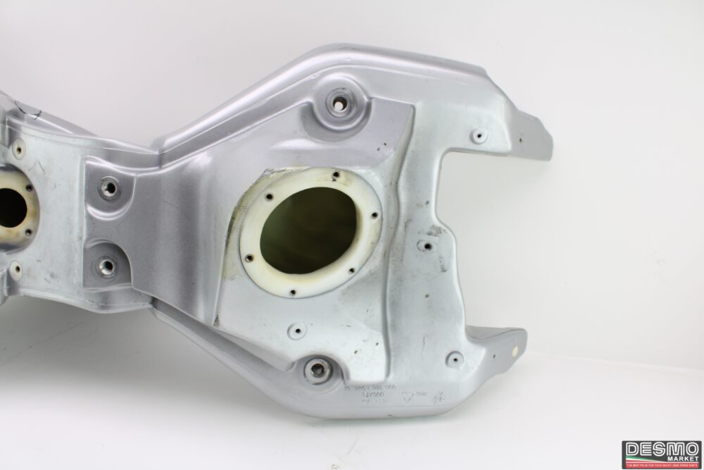 Grey fuel tank Ducati Multistrada 620 1000 1100 - Image 5