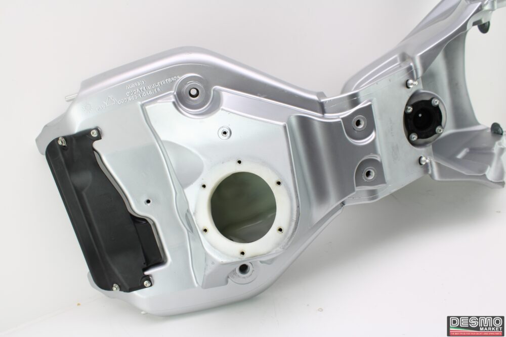 Serbatoio benzina grigio Ducati Multistrada 620 1000 1100