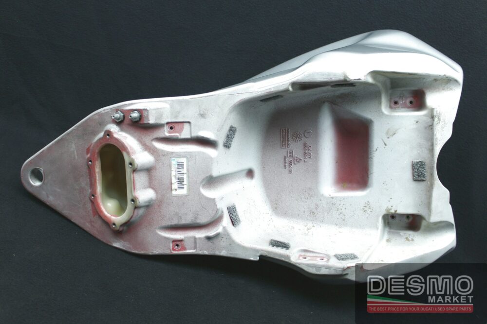 Ducati 848 1098 1198 Fuel Tank grey - Image 11