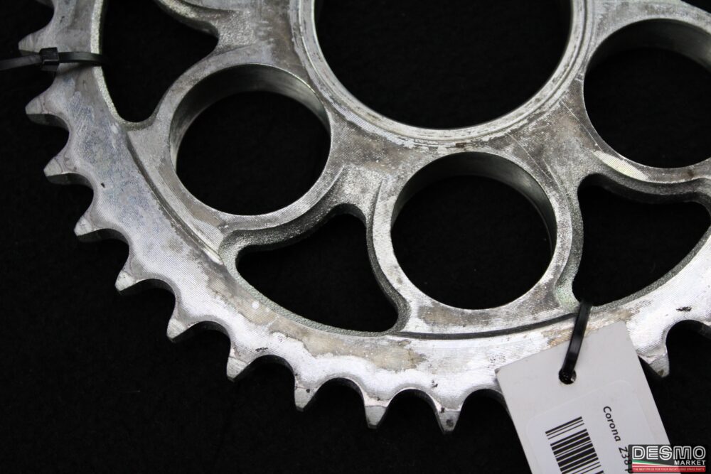 Corona  Z38 passo 520 Ducati 1098 1198