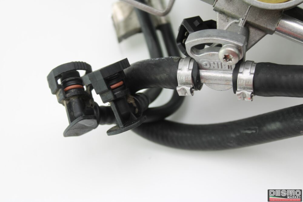 Corpo farfallato completo tubi benzina Ducati Hypermotard 1100 1100 evo