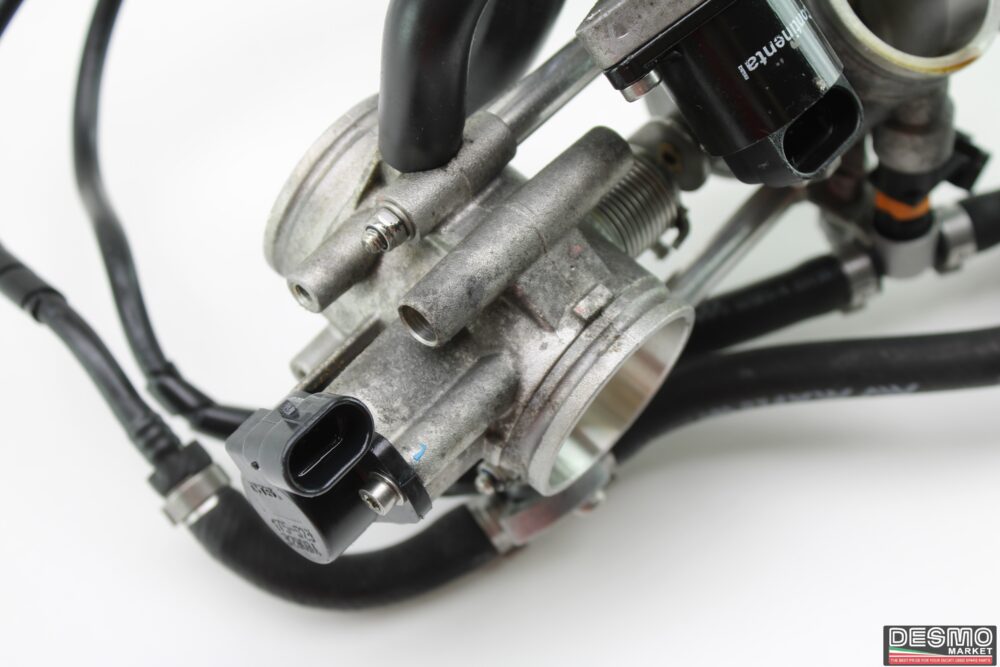 Corpo farfallato completo tubi benzina Ducati Hypermotard 1100 1100 evo