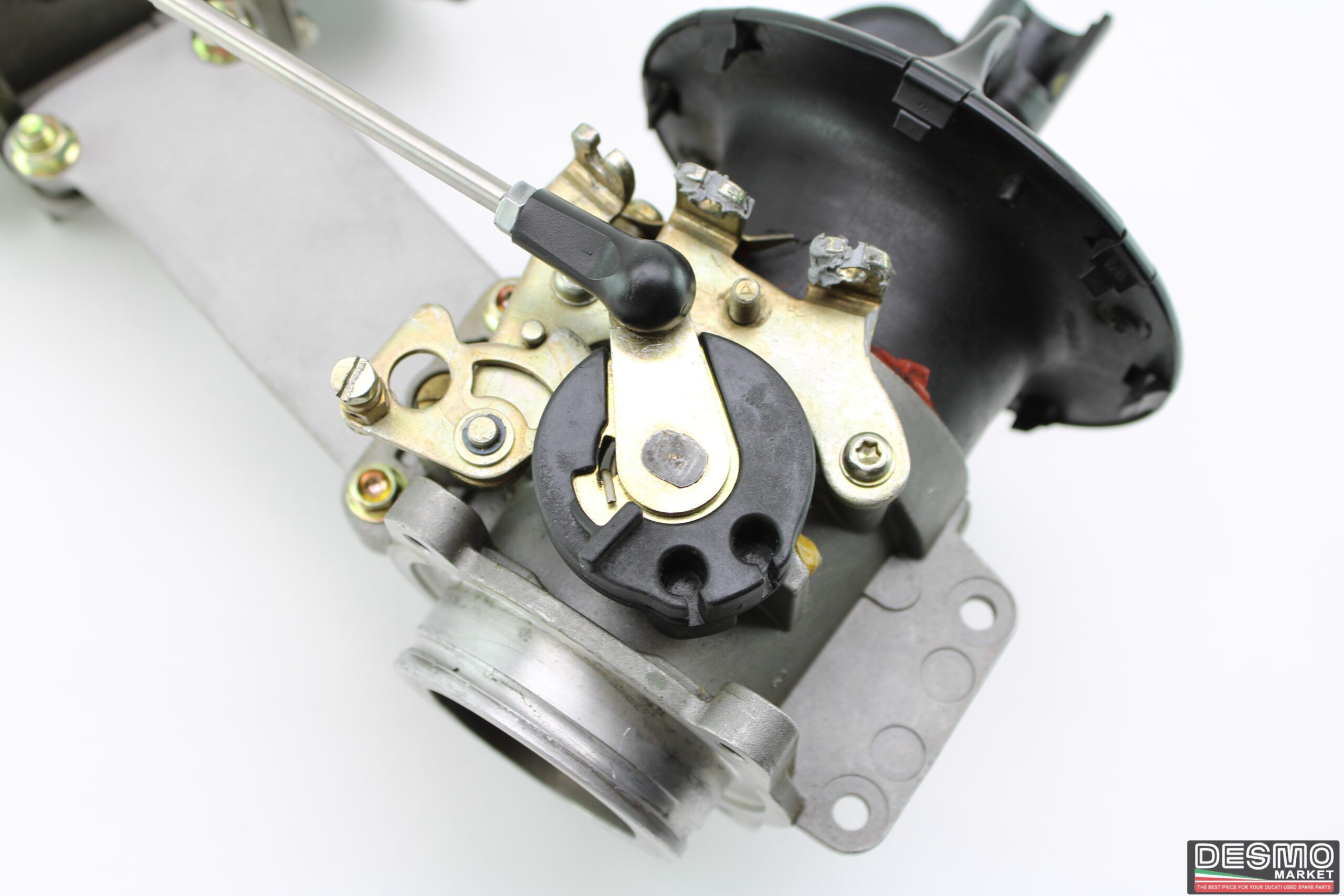 Ducati 999 throttle body modified for mounting on 748 - Image 6