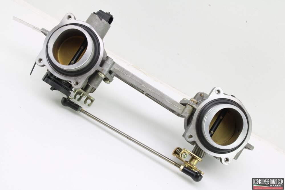 Corpo farfallato Ducati 749 999