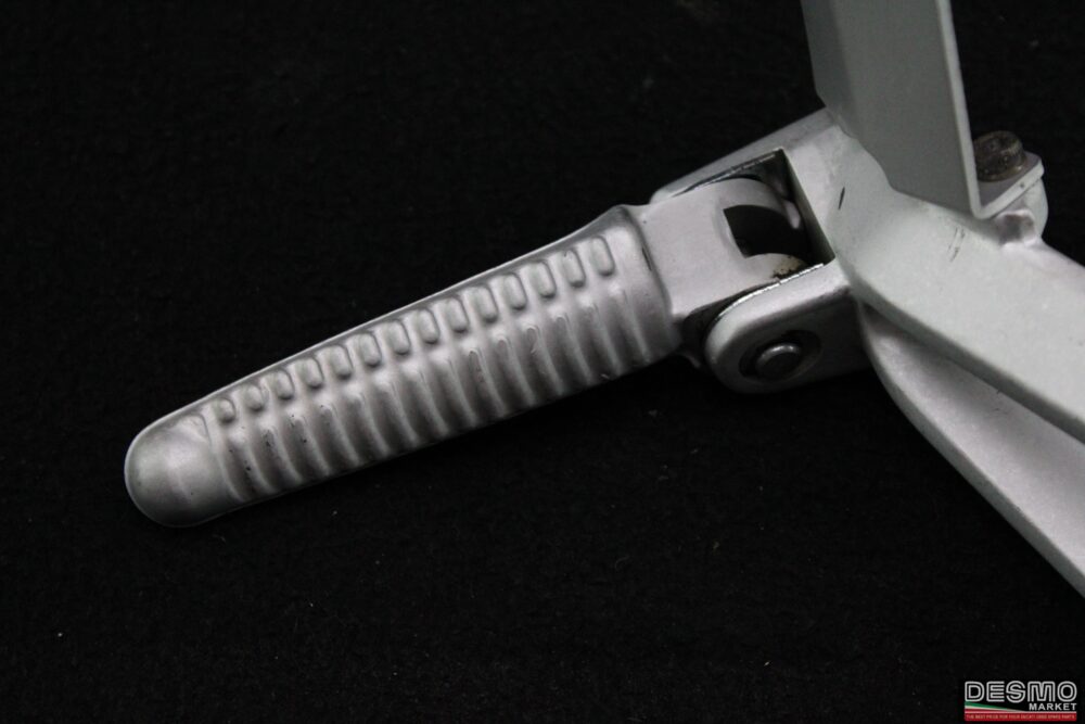 Piastra pedana passeggero destra Ducati 749 999 - immagine 3