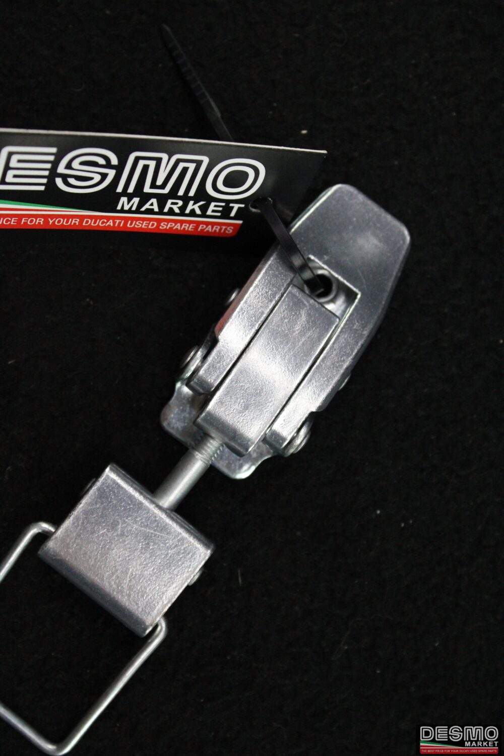 Gancio serbatoio Ducati Monster i.e. - immagine 3