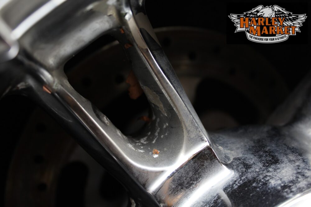 Cerchio posteriore Enforcer 16x5 Harley Davidson 09-22 Touring - immagine 4