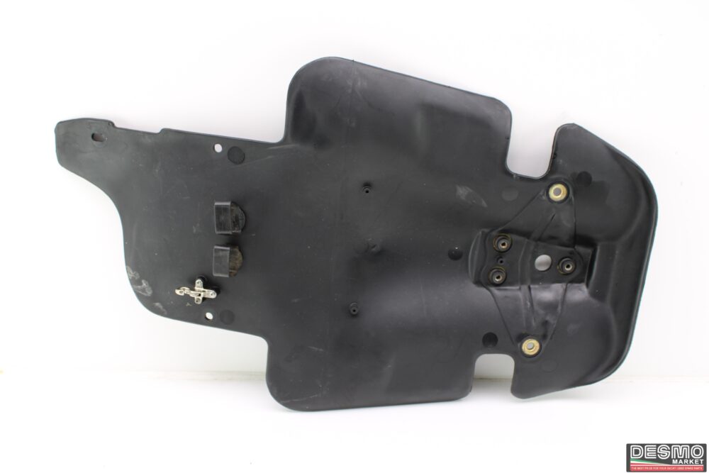 Sotto codone paratia calore plastica Ducati 748 916 996 998 - immagine 2