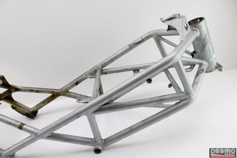 Telaio con documenti svizzeri Ducati monster 600 1998 - immagine 2