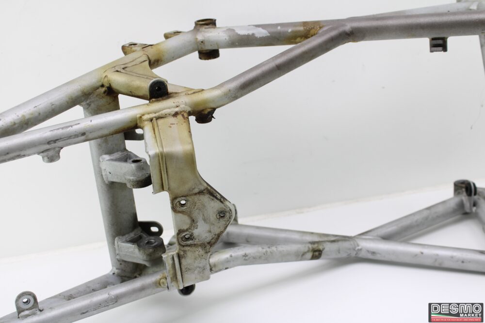 Telaio con documenti svizzeri Ducati monster 600 1998 - immagine 4