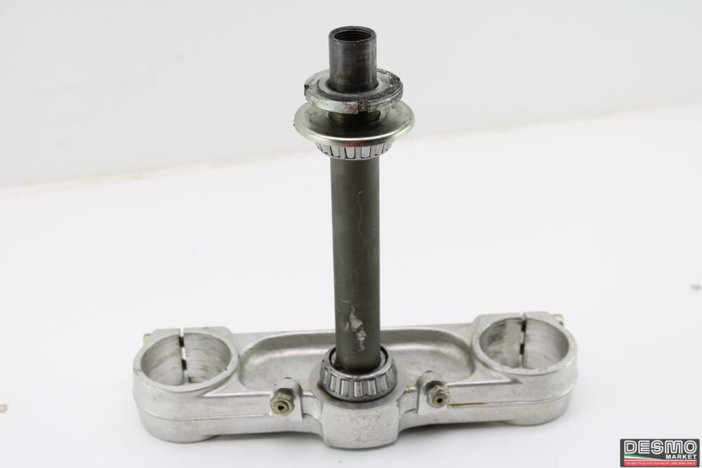 Piastra di sterzo inferiore Ducati Monster 600 750 900 MY 1995 - immagine 2