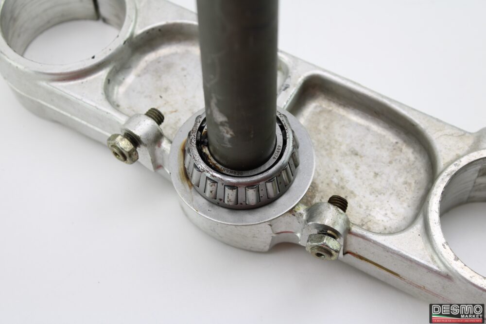 Piastra di sterzo inferiore Ducati Monster 600 750 900 MY 1995 - immagine 6