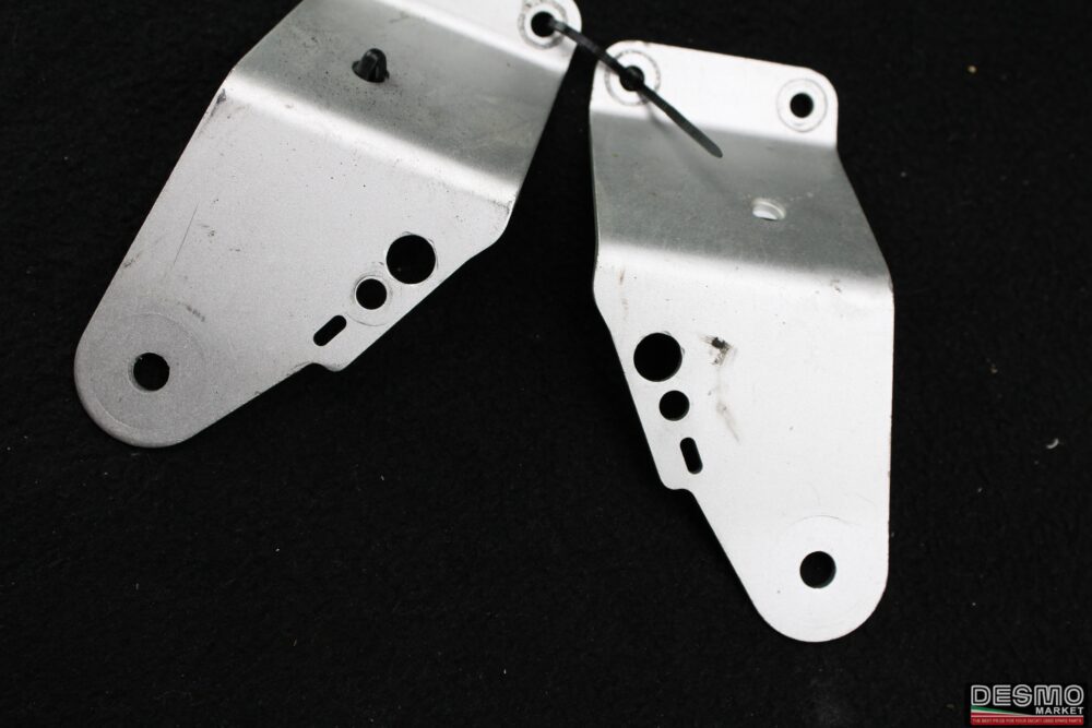 Kit staffe supporto fanale Monster s2r s4r - immagine 3