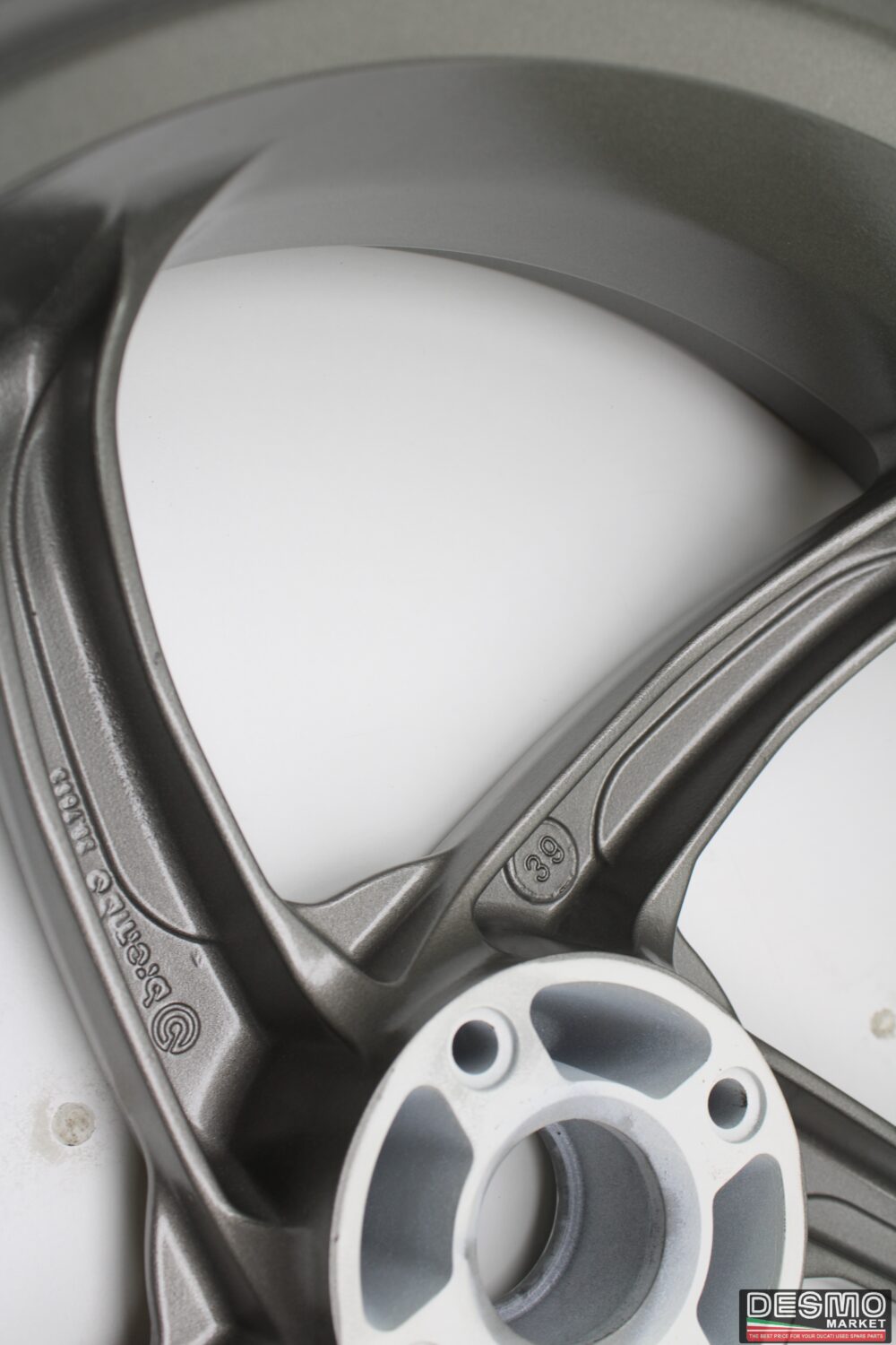 Cerchi ruote marchesini 5 razze Ducati 748 916 996 998 S4R - immagine 6