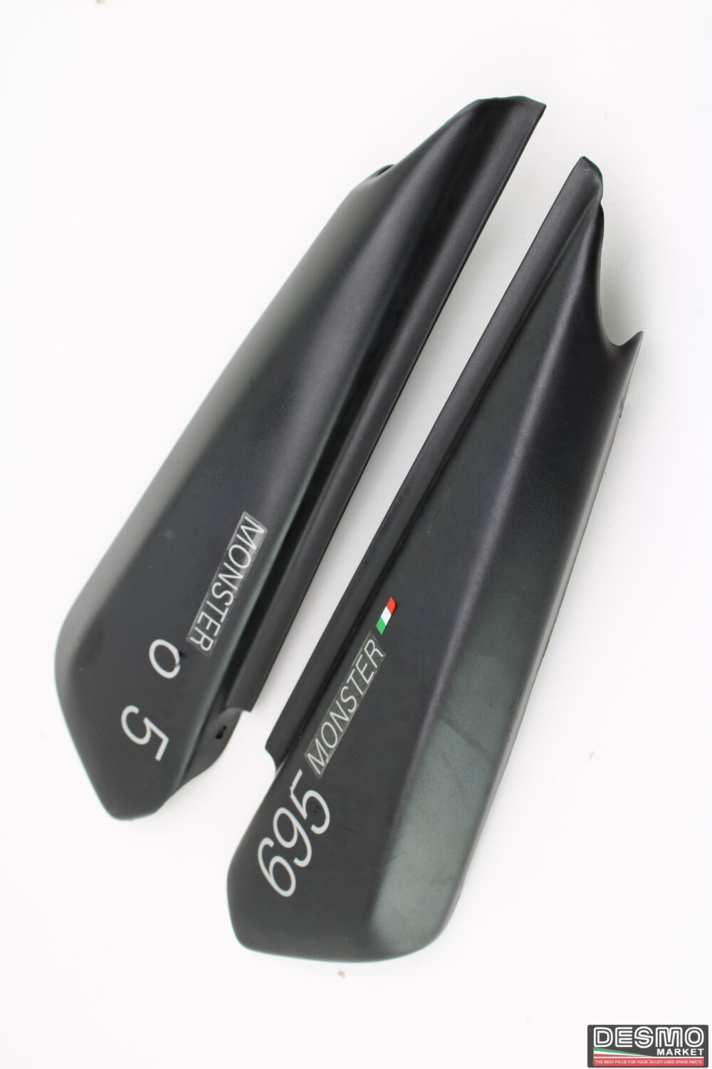 Fianchetti sotto sella Ducati Monster S4r s2r s4rs 620 695 900 i.e.