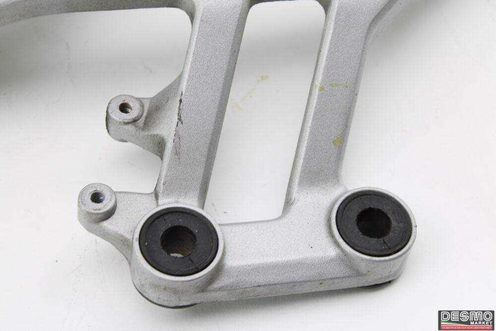 Staffa piastra pedana Destra Ducati Monster 600 750 900 620 s4r - immagine 9