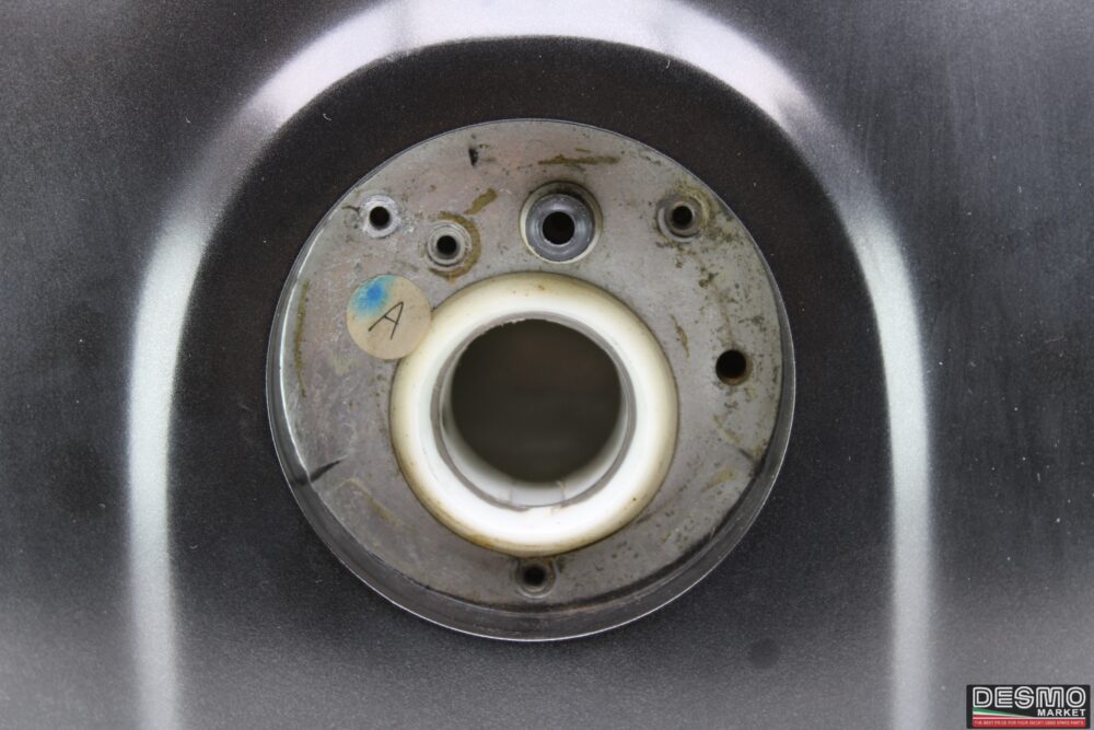 Serbatoio carburante Ducati Monster 620 695 s2r - immagine 8