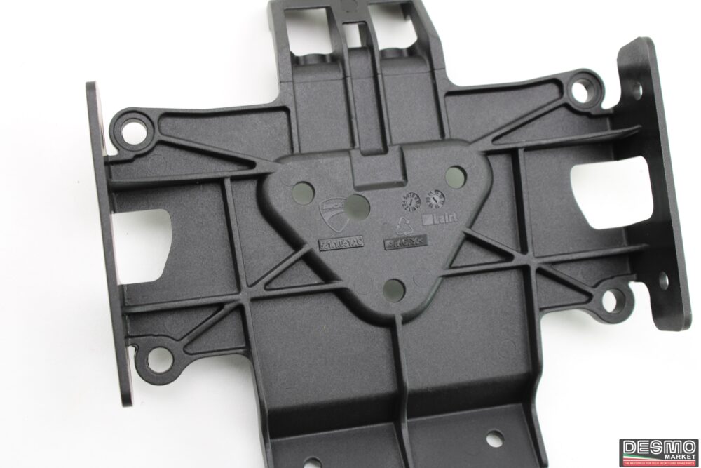 Porta targa USA Ducati Monster 1100 1200 - immagine 6