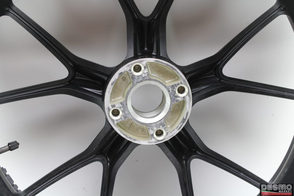 Cerchio ruota posteriore Ducati 848 S4R 916 Hypermotard - immagine 4