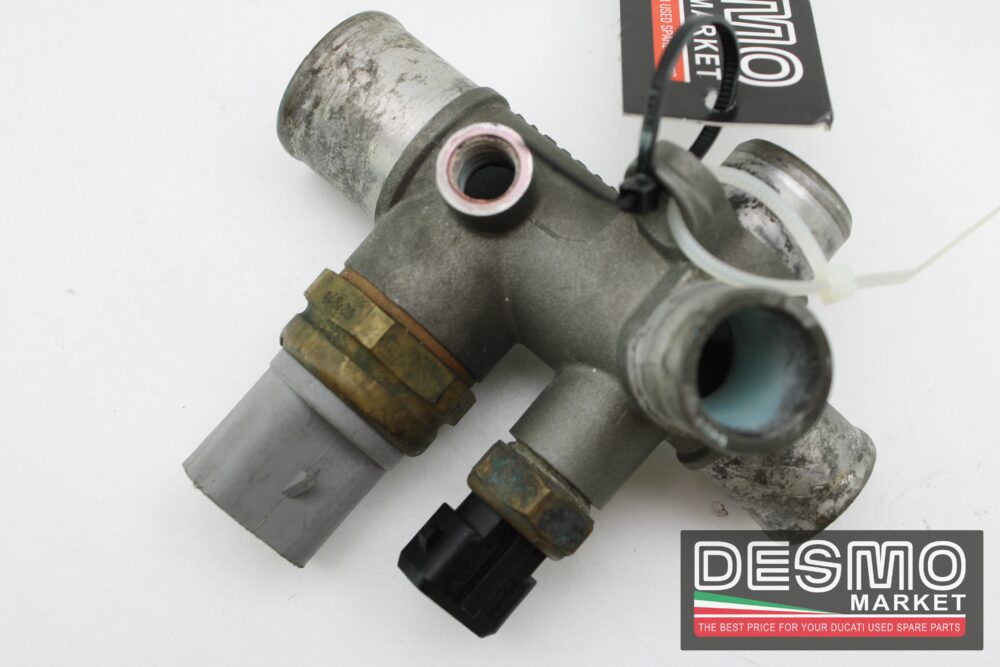 Raccordo tre vie acqua Ducati 748 916 996 - immagine 2