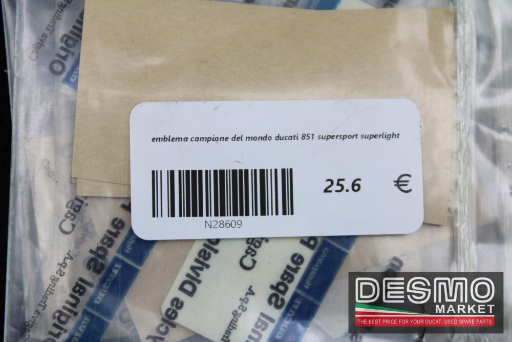 emblema campione del mondo ducati 851 supersport superlight - immagine 2