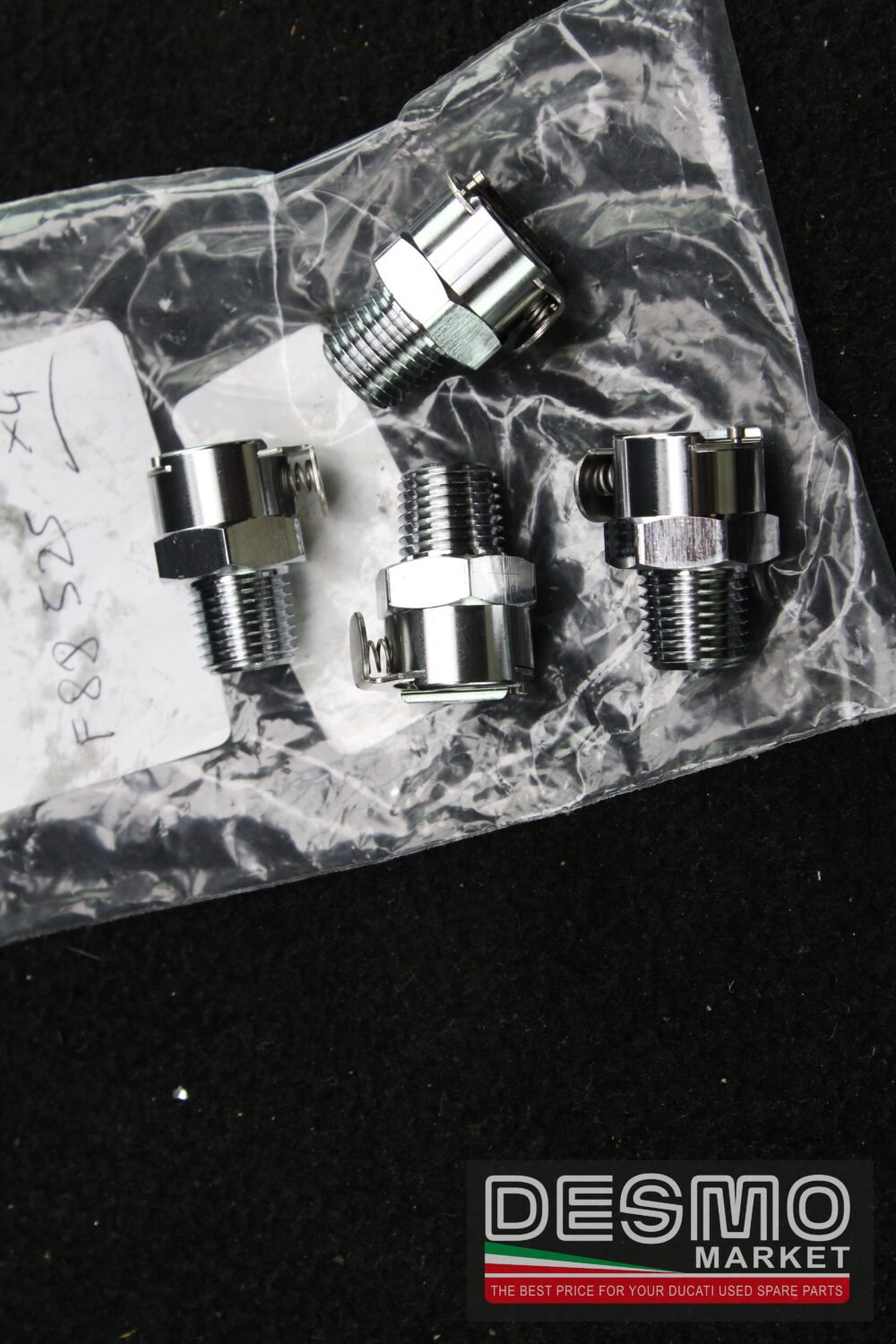 Sgancio rapido benzina femmina metallo Ducati 748 916 996 998
