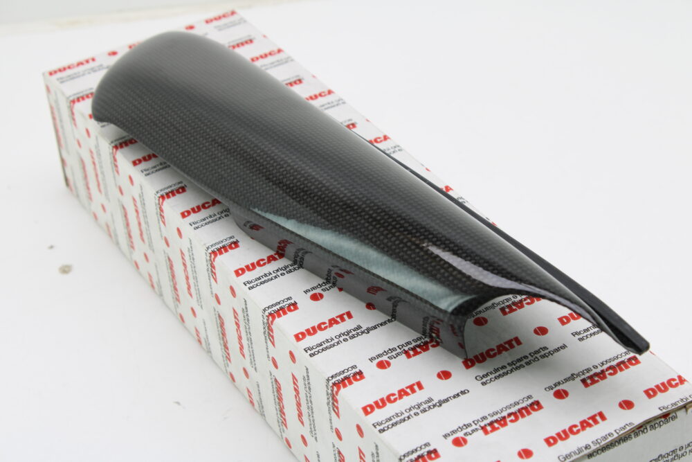 Fianchetto sella carbonio sinistro SX Ducati monster 600 750 900 620 - immagine 4