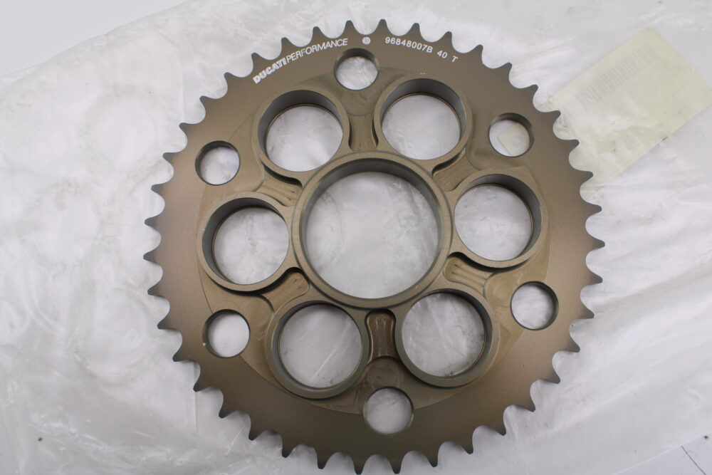 corona ergal Ducati Performance Z40 passo 525 Ducati 1098 1198 panigale - immagine 2