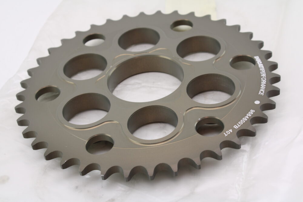 corona ergal Ducati Performance Z40 passo 525 Ducati 1098 1198 panigale - immagine 3