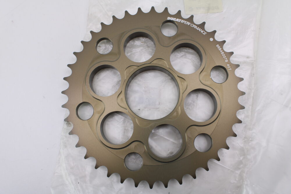 corona ergal Ducati Performance Z40 passo 525 Ducati 1098 1198 panigale - immagine 4