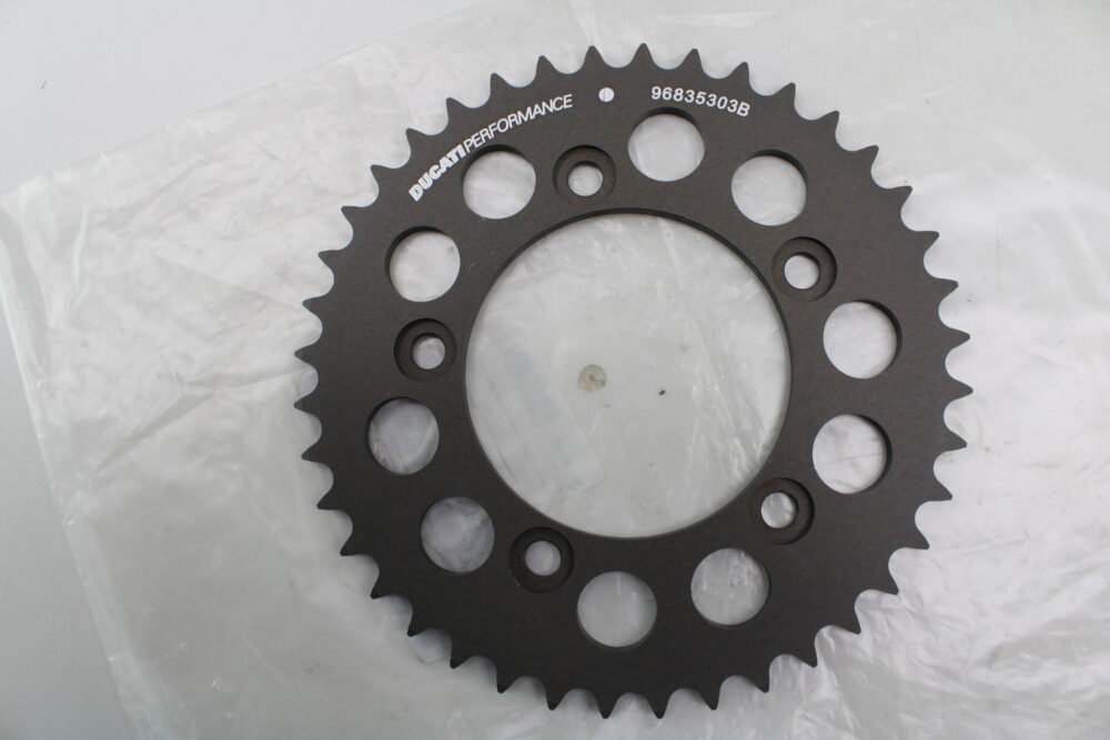 corona ergal Ducati Performance Z40 passo 520 Ducati 749 999 - immagine 2