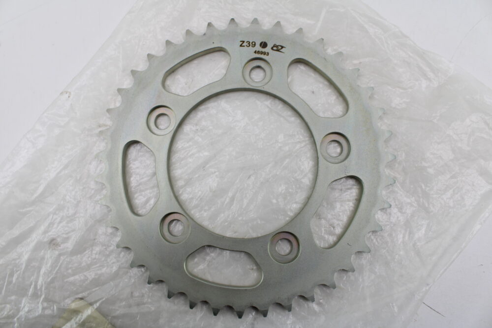 corona Z39 Passo 525 Ducati 749 999 - immagine 2