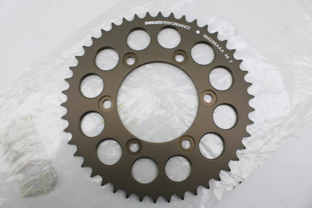 corona ergal Ducati Performance Z46 passo 520 Ducati Monster SS 600 750 - immagine 2