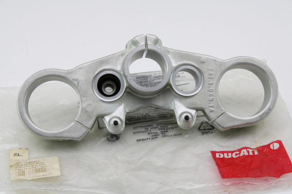 piastra sterzo superiore Ducati Hyperemotard 1100 1100s - immagine 3