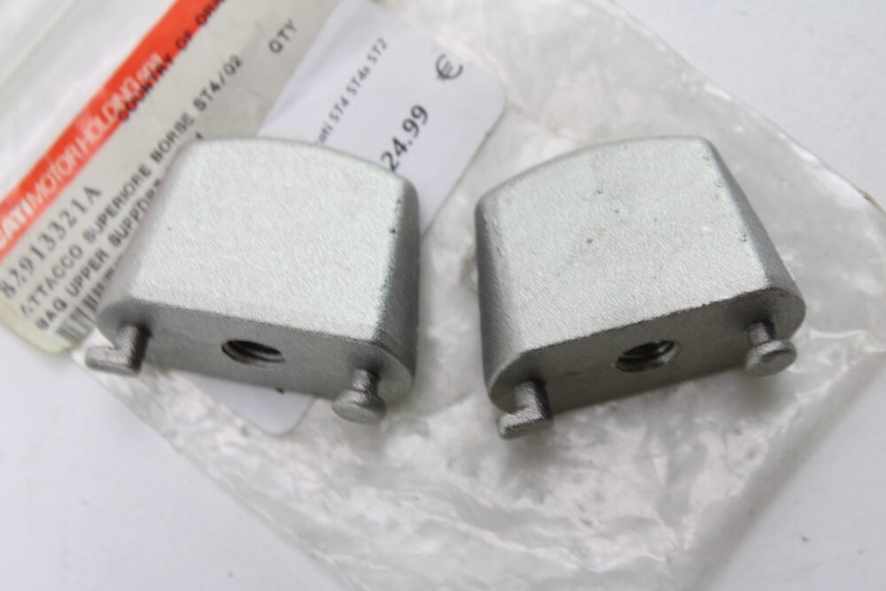 Kit attacco superiore borse Ducati ST4 ST4s ST2 - immagine 2