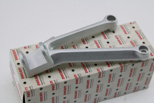 piastra staffa pedana passeggero destra DX 749 999