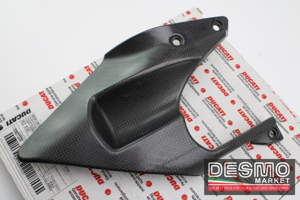 Parafango posteriore carbonio Ducati 848 1098 1198 - immagine 5