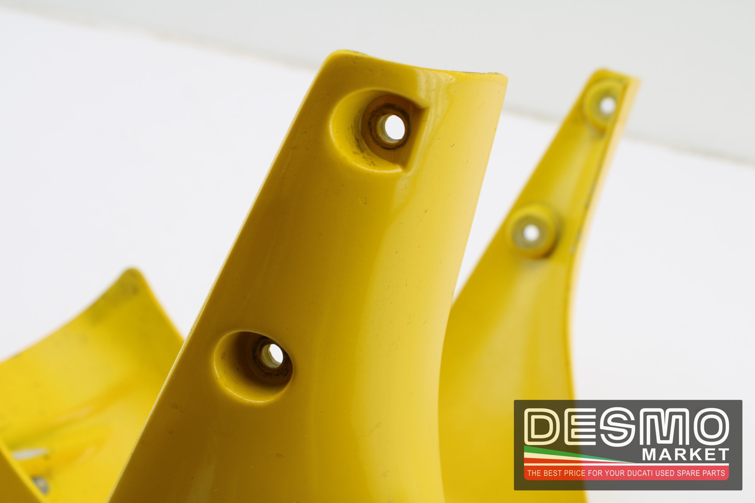 Original front fender oem ducati 748 916 996 998 - Image 8