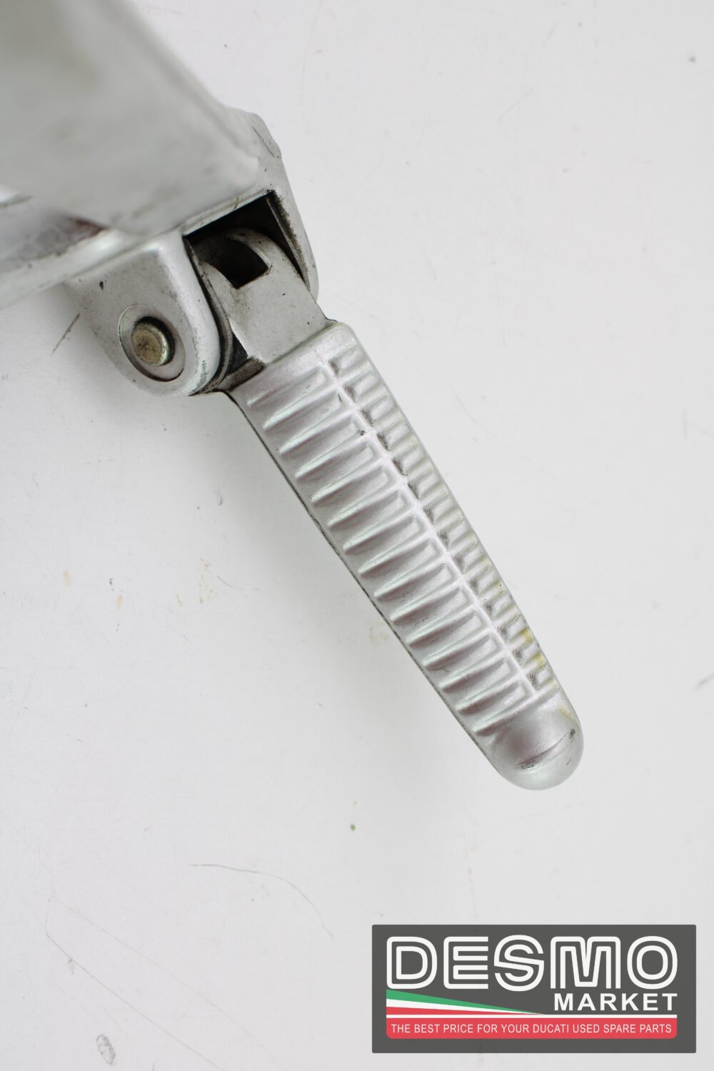 Pedana poggiapiede passeggero sinistra Ducati 748 916 996 998 - immagine 3