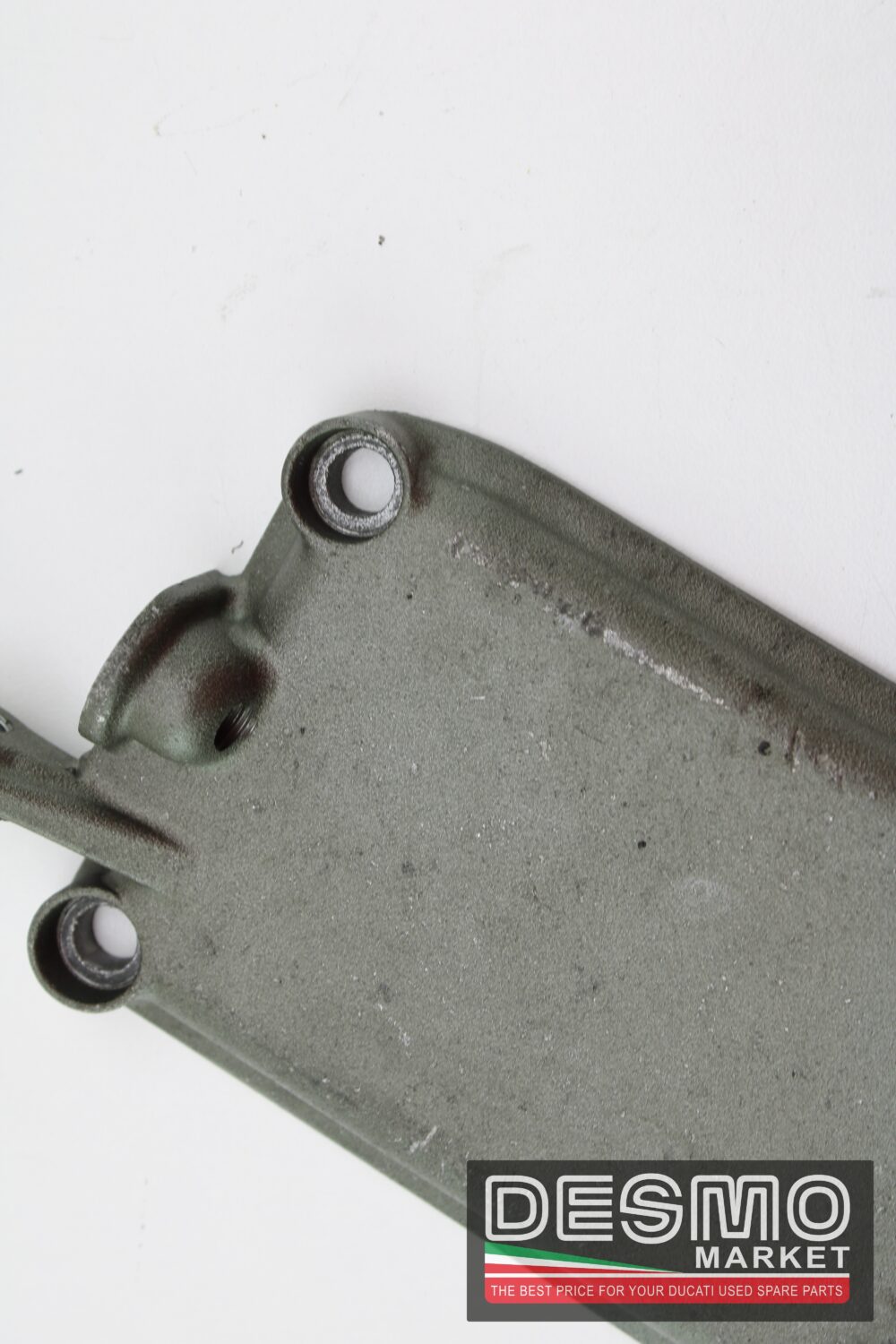 Coperchio valvole supporto radiatore olio Ducati 748 916 - immagine 3