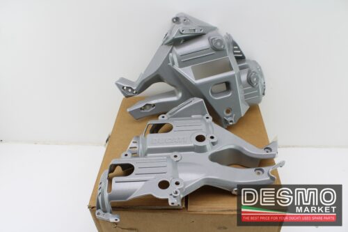 Gruppo supporto faro destro e sinsitro Ducati 749 999