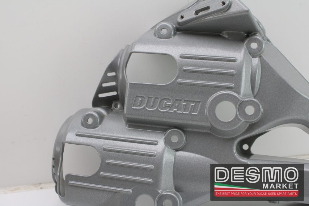 Gruppo supporto faro destro e sinsitro Ducati 749 999 - immagine 7