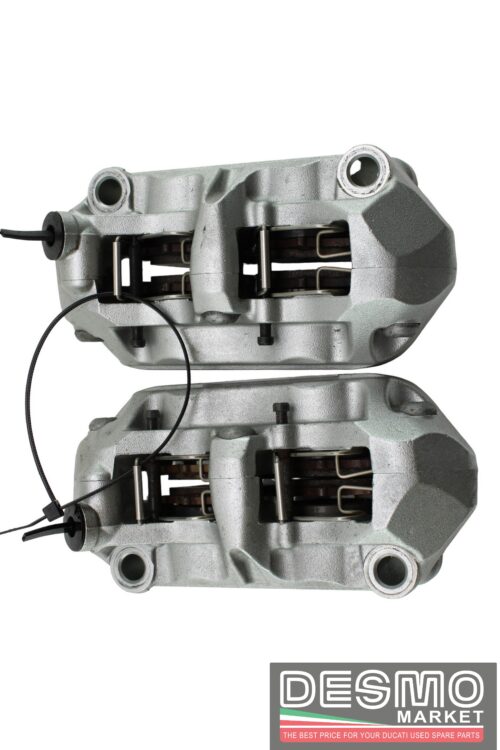 Coppia pinze freno anteriori radiali 100mm Brembo Triple Bridge