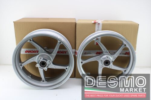 Coppia cerchi forgiati Ducati Panigale V4 2025