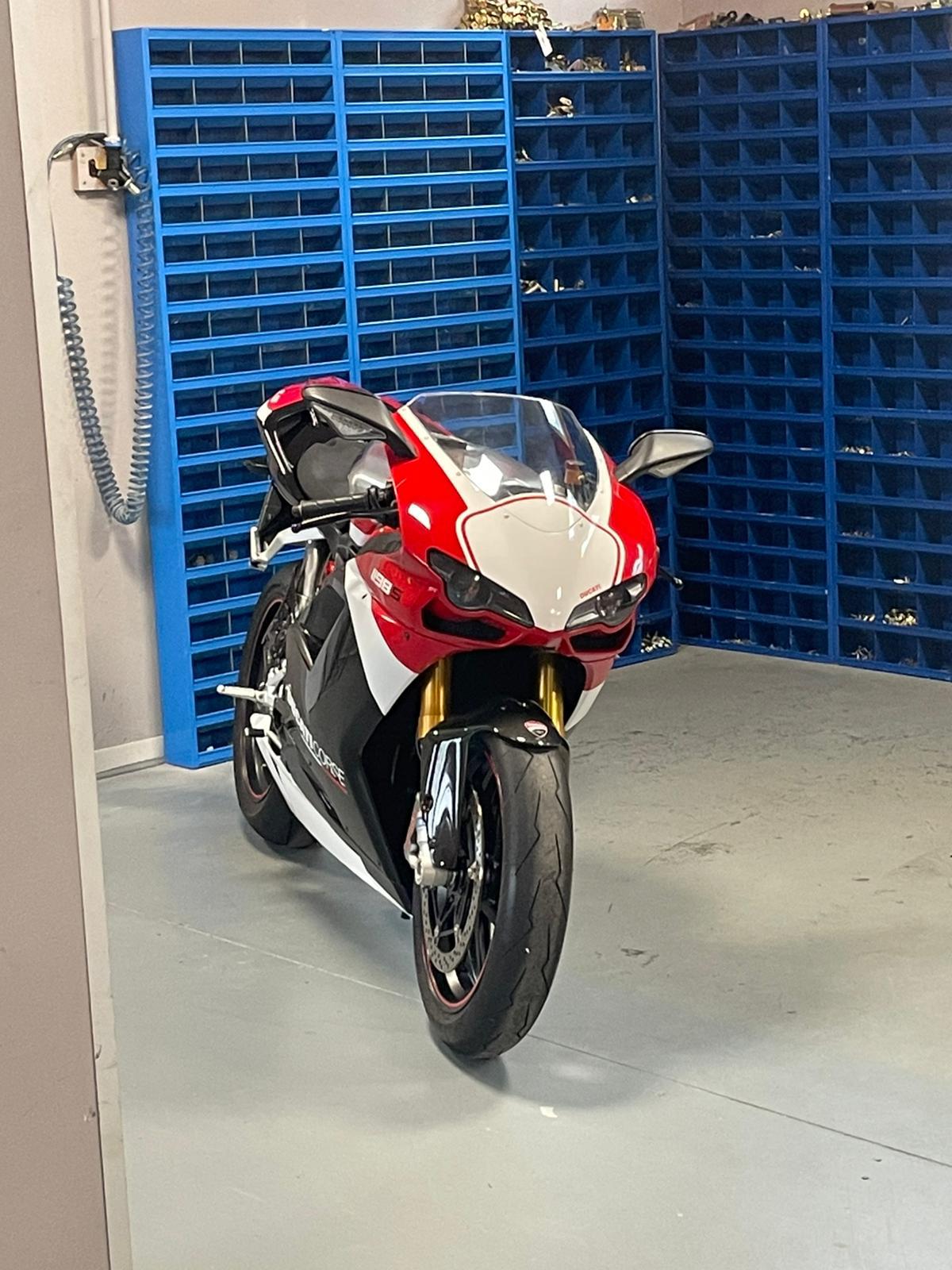 Ducati 1198S Corse special edition 16000km - immagine 2