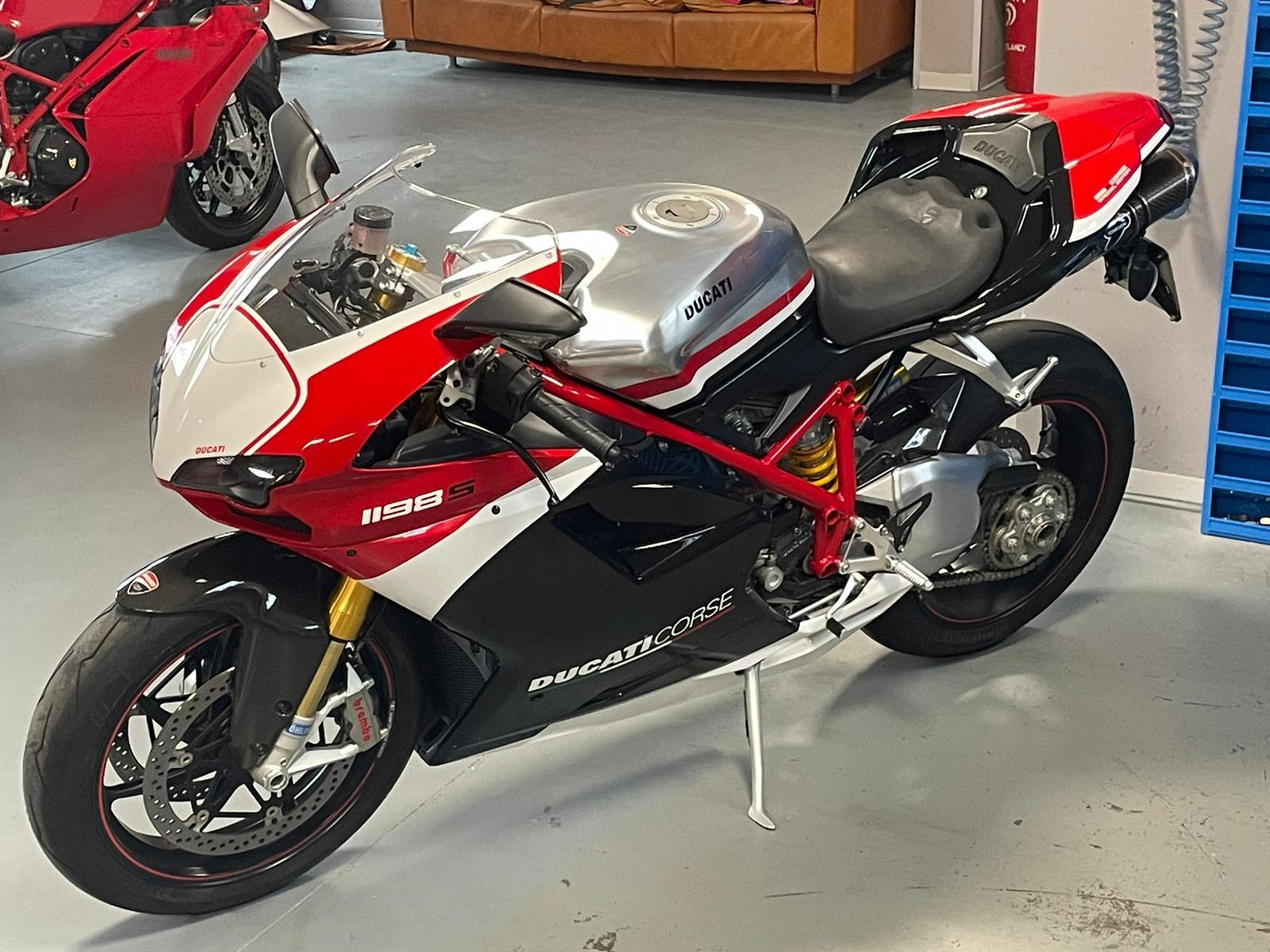 Ducati 1198S Corse special edition 16000km - immagine 3