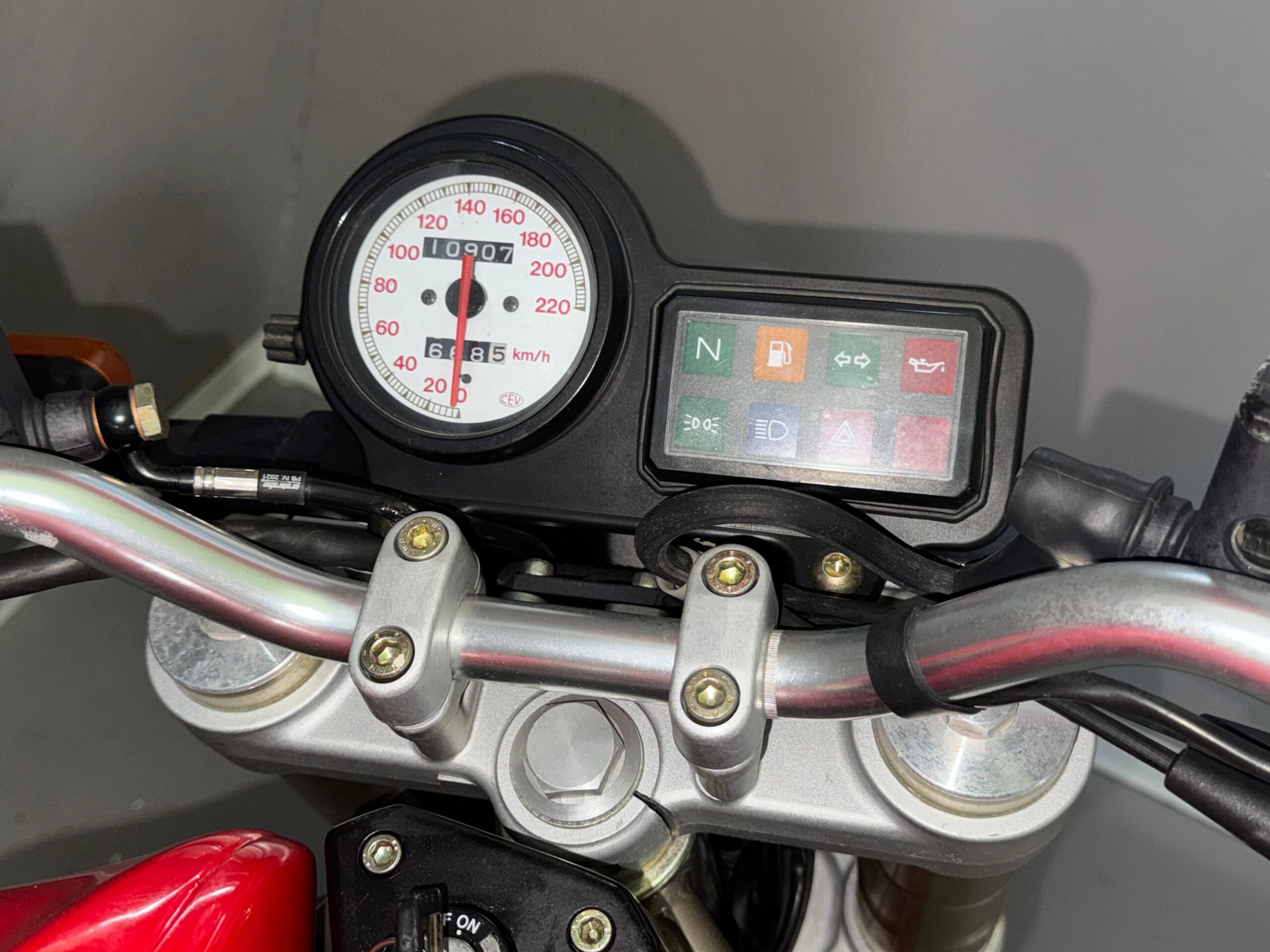 Ducati Monster 900 Prima Serie 1993 10907Km - immagine 9